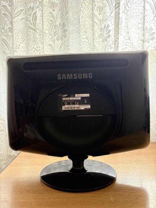 Pachet monitor samsung + unitate