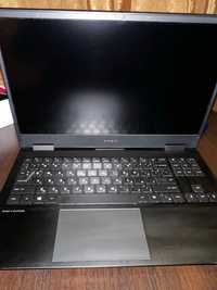 Laptop HP Omen 15-ek0002nu