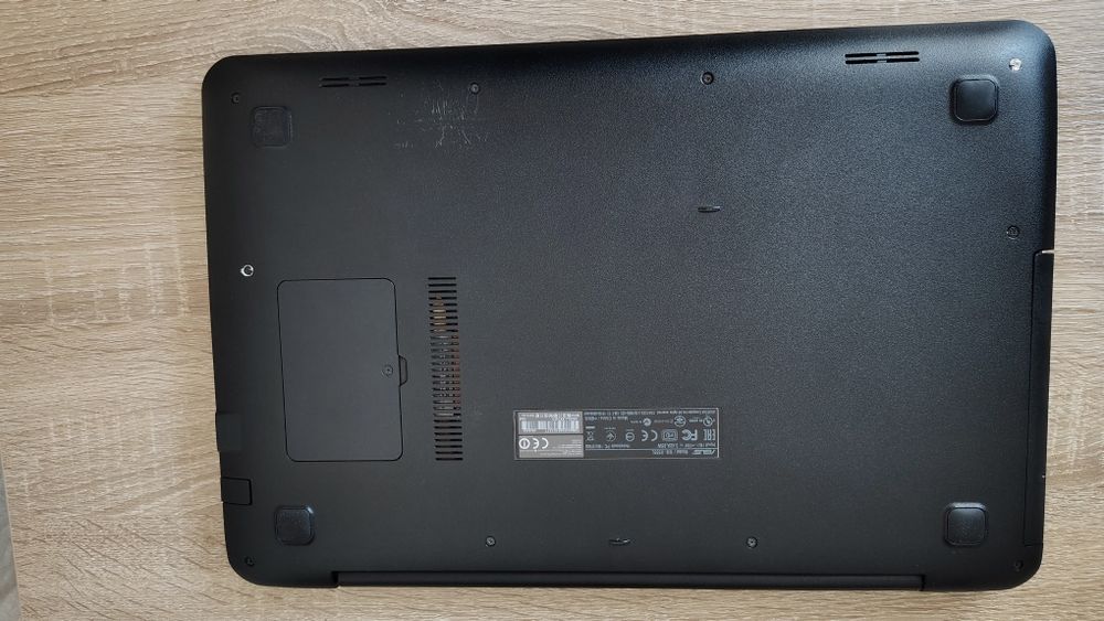 Laptop Asus X555L - Windows 11