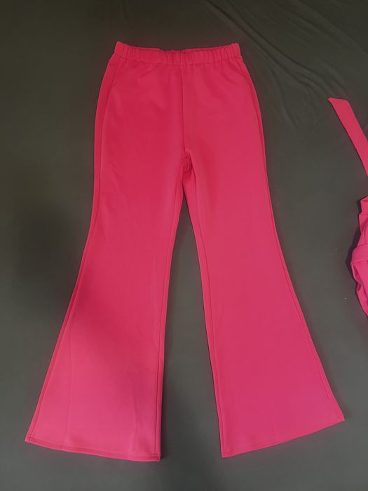 Costum din două piese