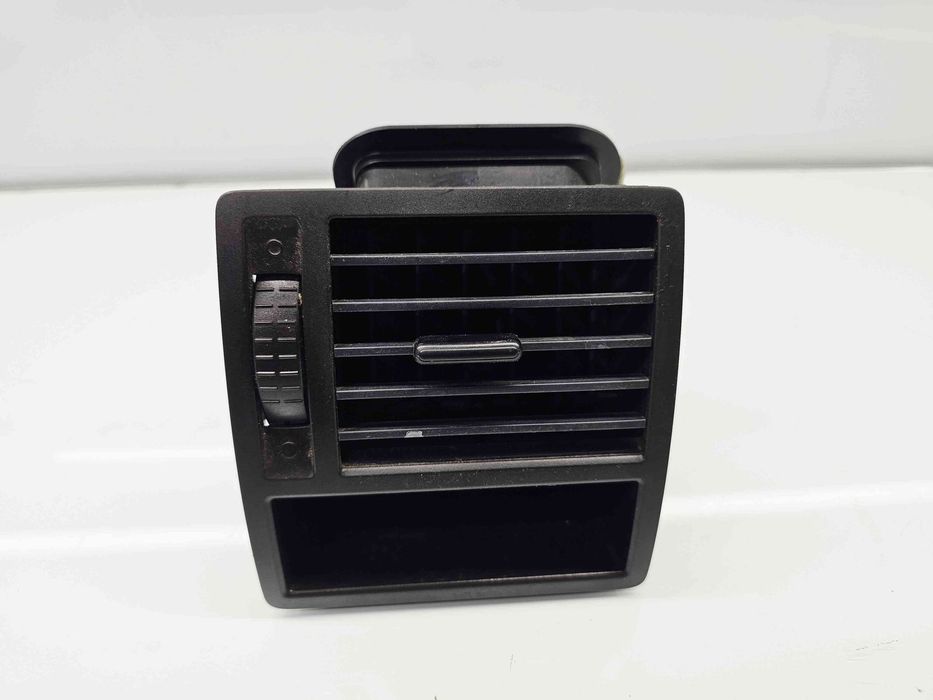 Grila aerisire dreapta Volkswagen Transporter 5 Facelift [Fabr 2004-2