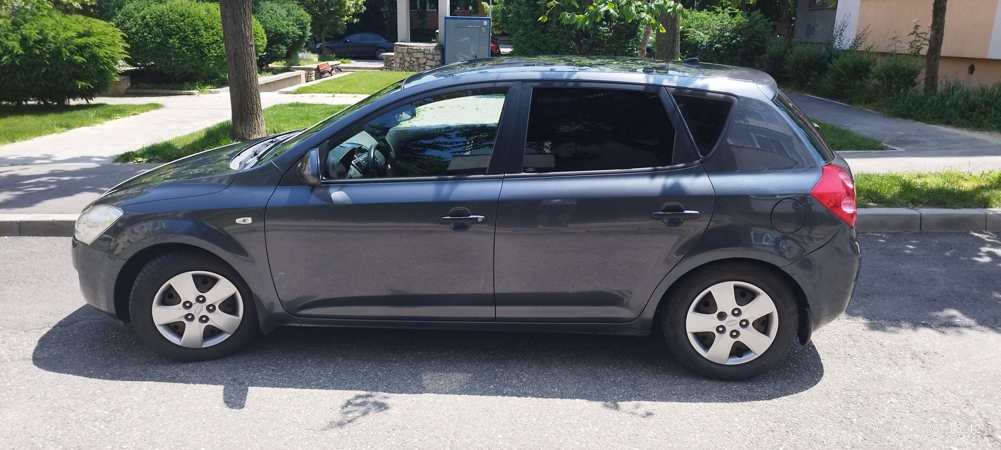 Vând Kia Ceed 1.4 benzina -Proprietar