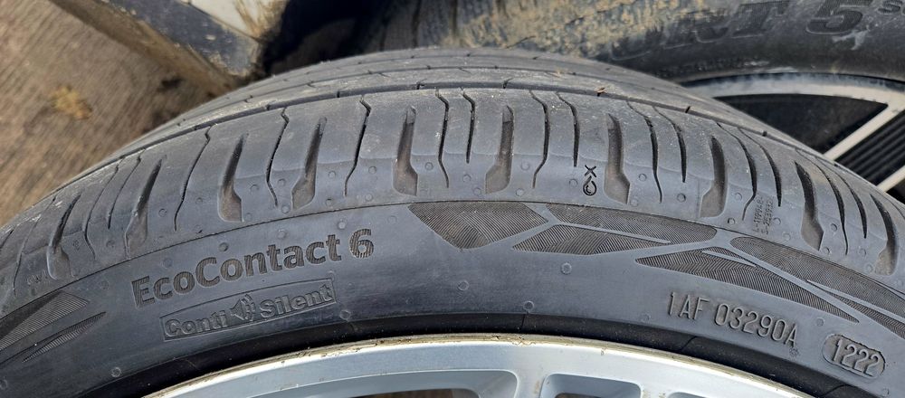 Vând anvelope 20 vara