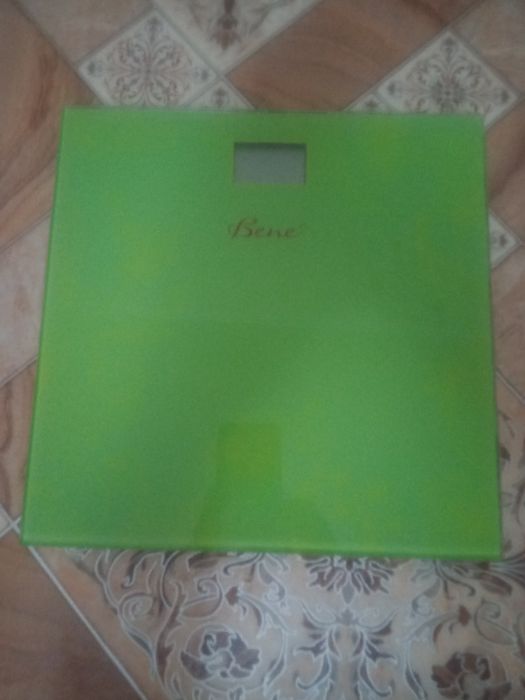 Продам напольные весы