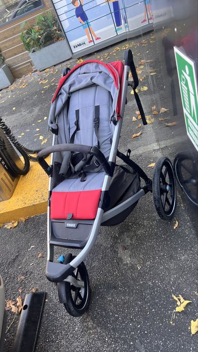 Carucior Thule alergare
