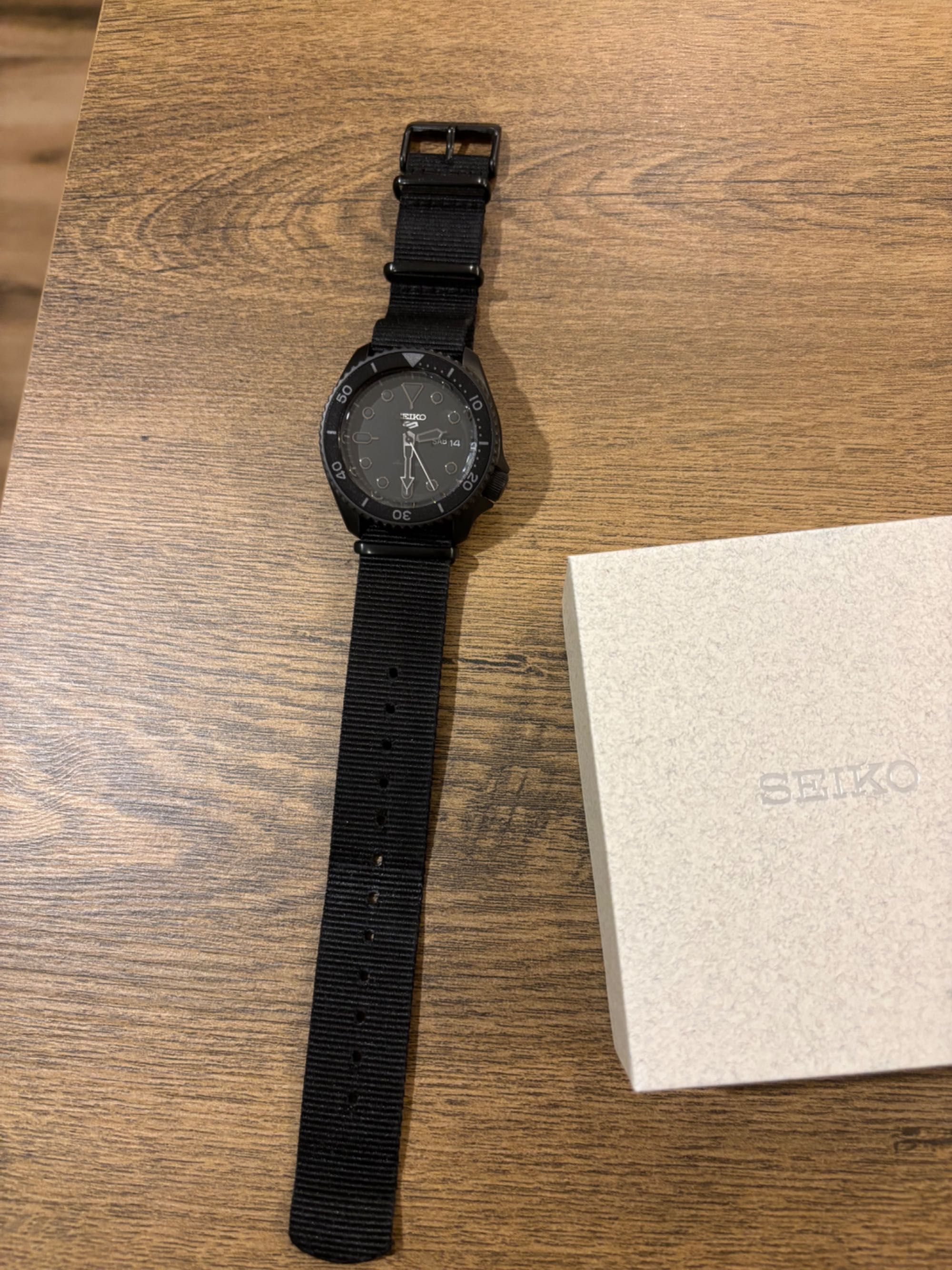 Seiko 5 Automatic Black