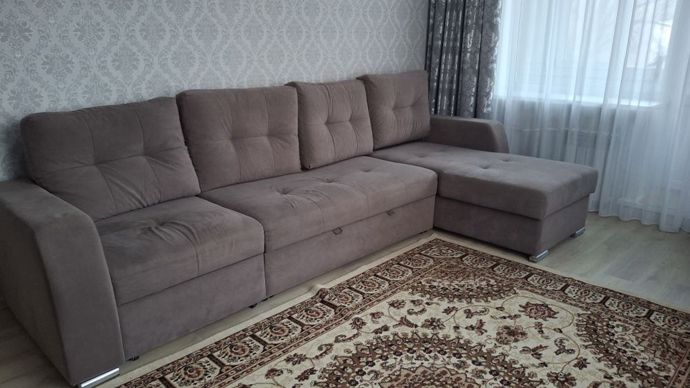 Диван с атаманкой