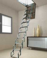 Чердачная лестница, раскладная . Лёгкий доступ на мансарду. Италия.