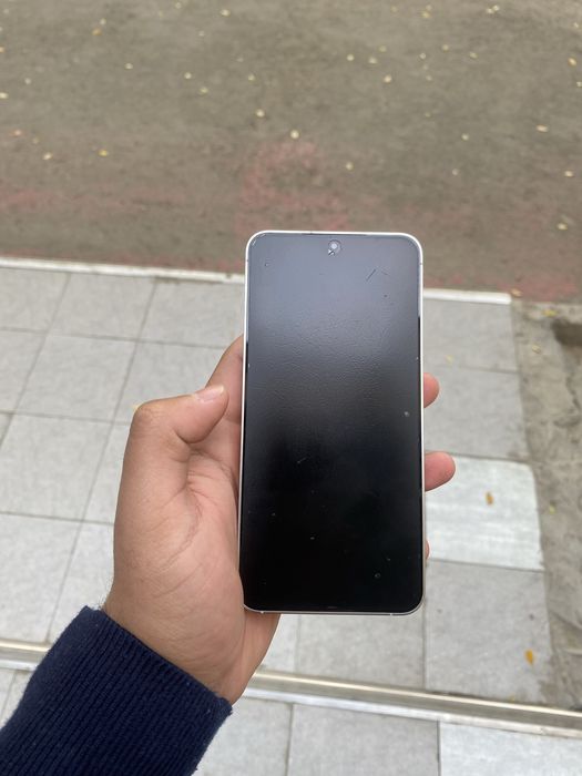 Samsung S24 продается срочно