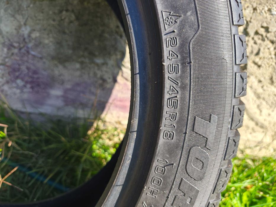 Anvelope iarna 4 buc 600 lei