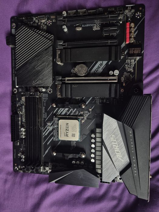 Gigabyte B550 Aorus Elite V2
