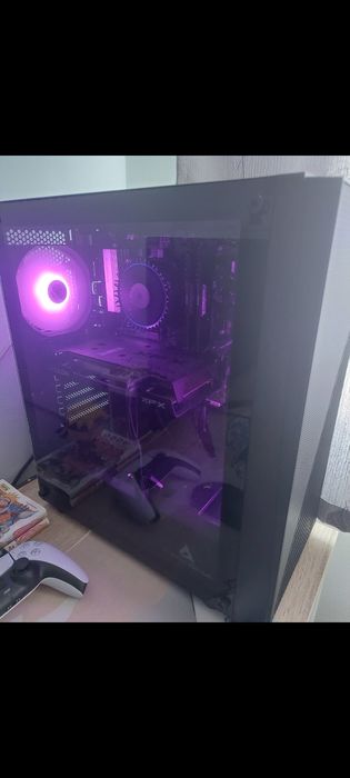 Vand calculator Gaming + tastatura steelseries ( cititi descrierea )