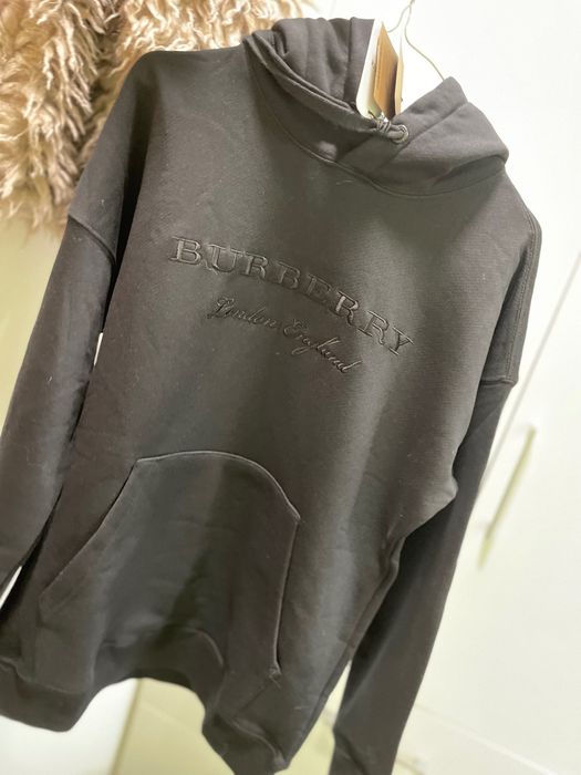 Унисекс суичъри на Gucci I Burberry