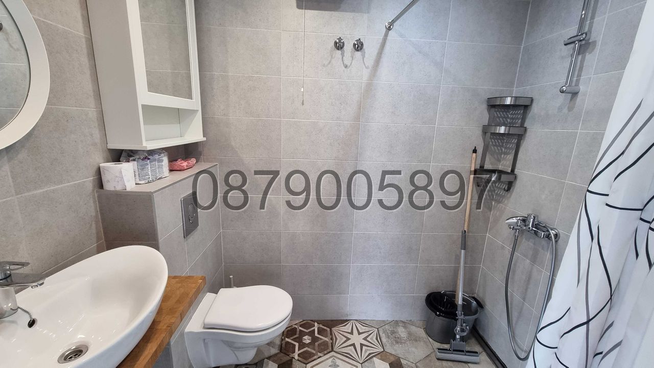Дава се под наем Тристаен апартамент в София, Център - 105 кв.м за 1100 € - Снимка #5
