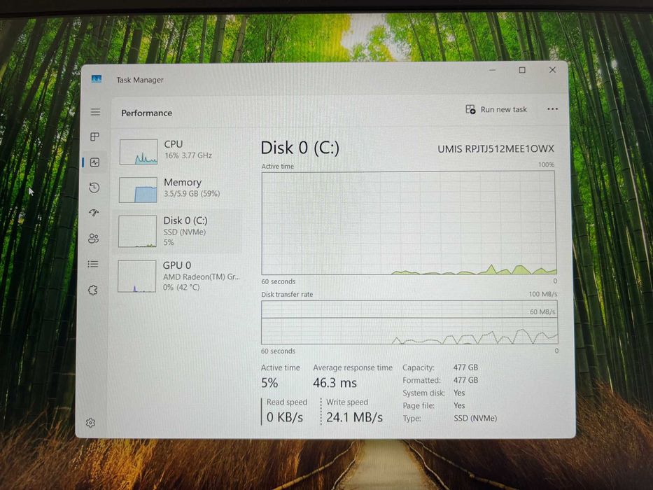 Лаптоп Lenovo IdeaPad 3, AMD Ryzen 3 3500U, 8GB ram, 512GB SSD