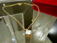 Van Cleef & Arpels VCA Gold Mother Pearl Sweet Alhambra Дамско Колие