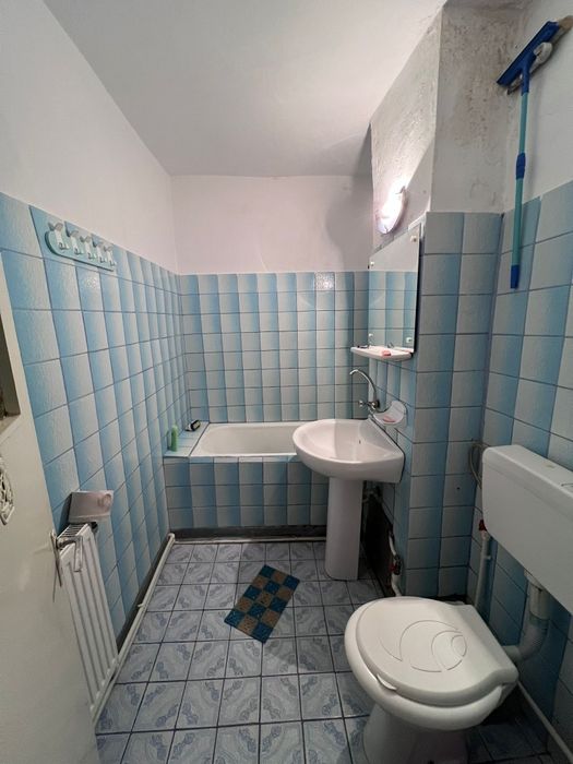 Inchiriez apartament cu 2 camere in slatina