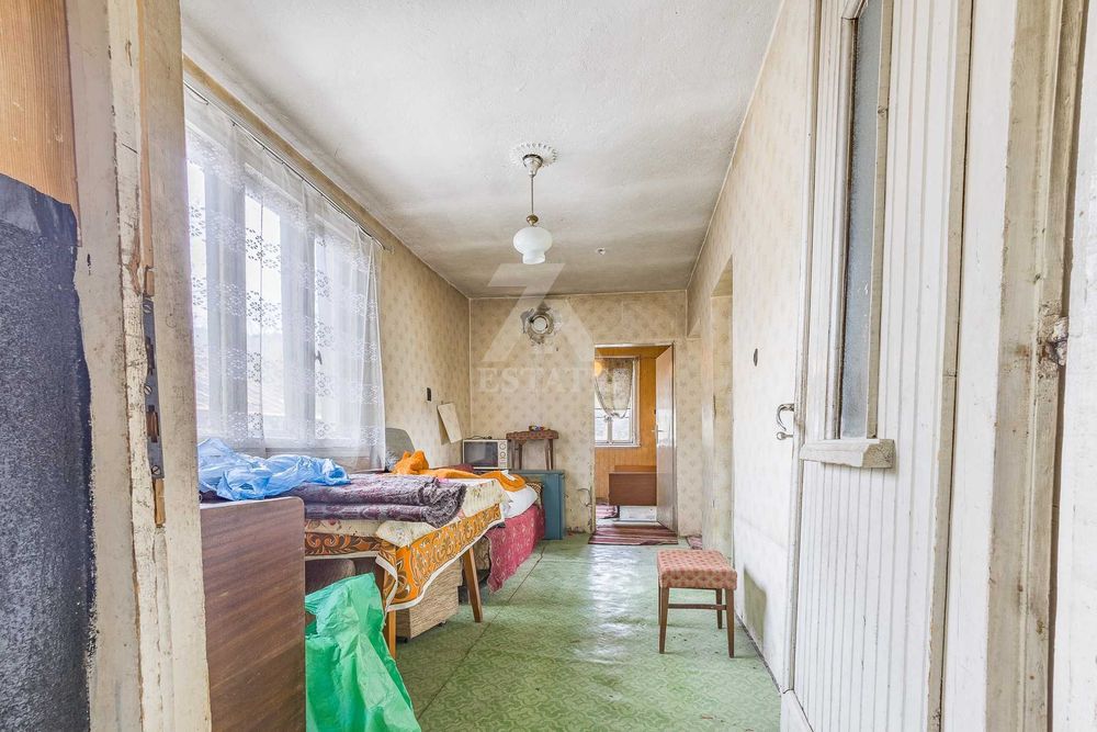 Продава се Къща в м. Клисура- с. Владо Тричков