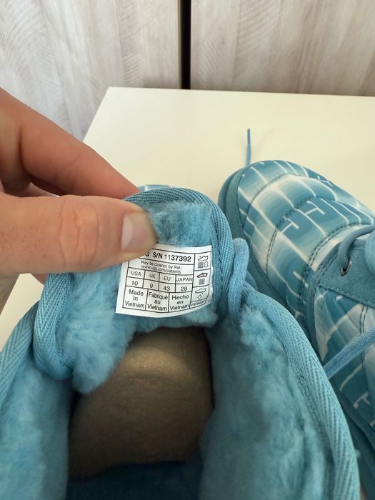 Обувки UGG Боти 43 номер