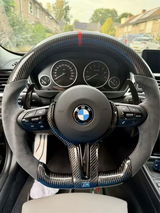 Volan de carbon cu padele,bmw seria F