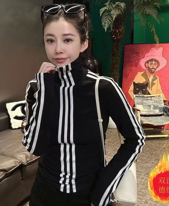 Adidas kofta sifatli, yumshoq va qulay matodan, yangi!