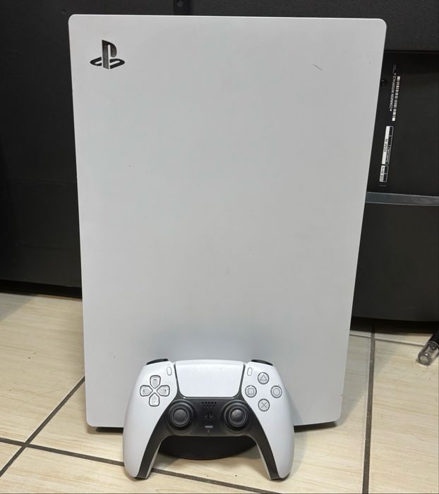 Vand PS5, 2 manete disk edition + sdd samsung 2tb + casti