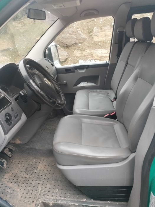 Vând T5 Dok motor 2.5