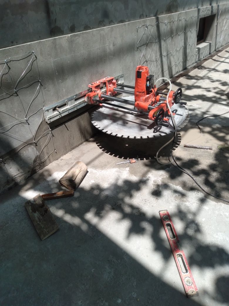 Almazniy bureniya beton teshish xizmati
