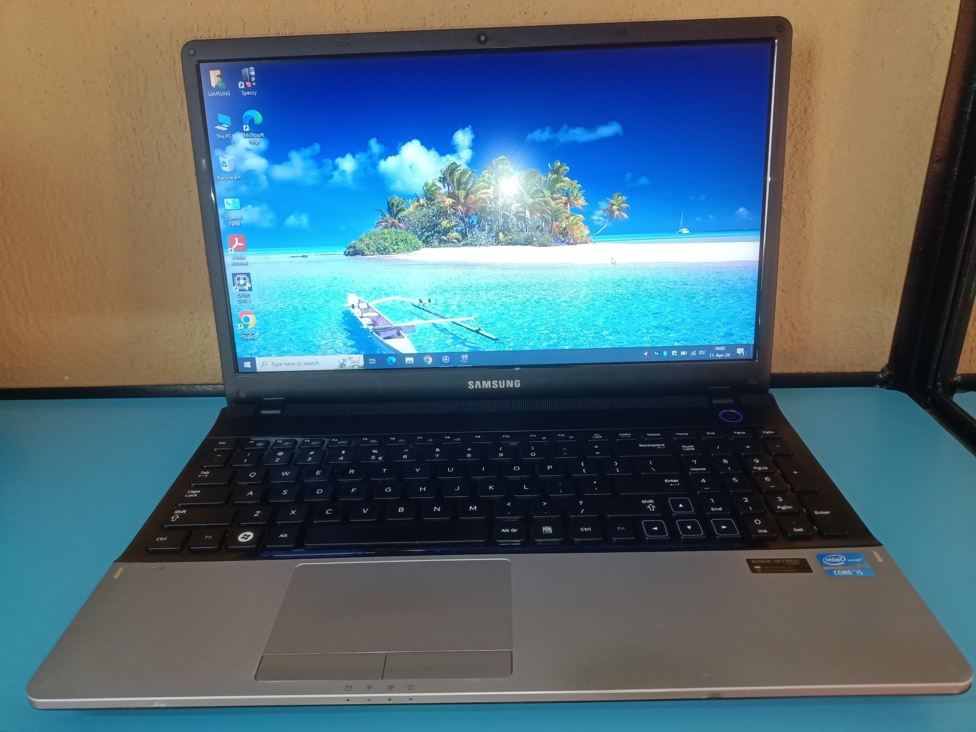 Laptop Samsung 300E Intel i5-2520M 2,50Ghz | 4Gb RAM | 320Gb hard