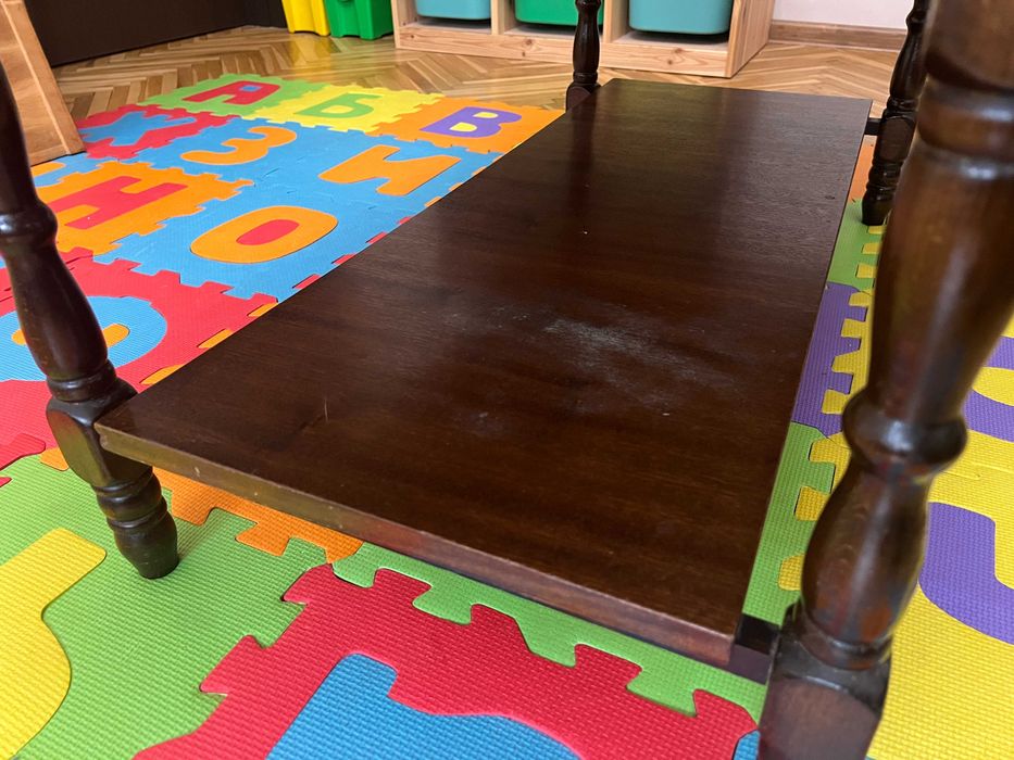 Дървена разтегателна маса