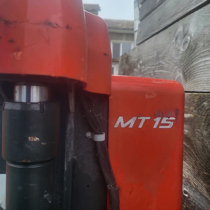 Палетна количка Linde