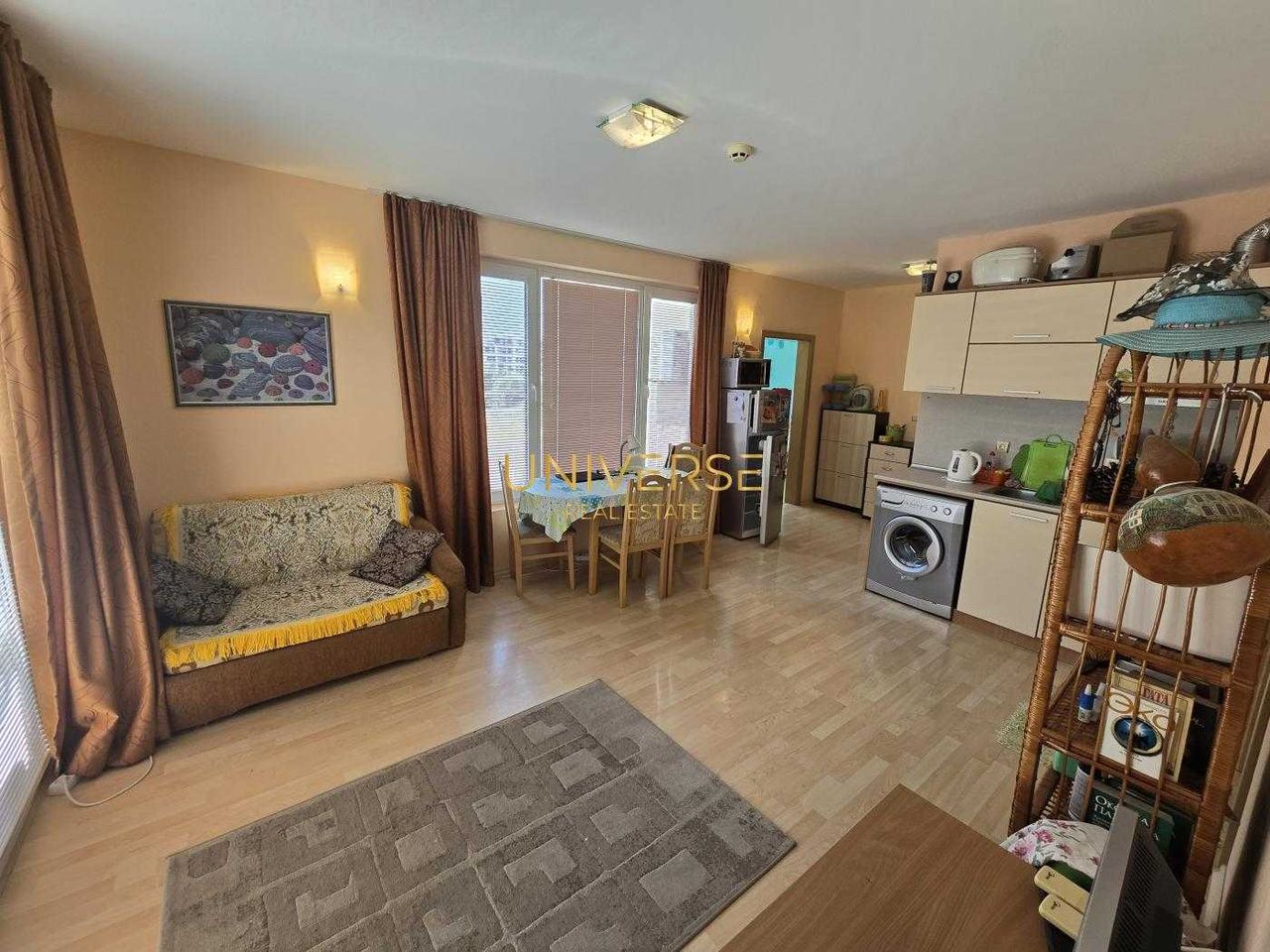 Продава се Тристаен апартамент в к.к. Слънчев бряг - 77 кв.м за 1091 €/кв.м - Снимка #4