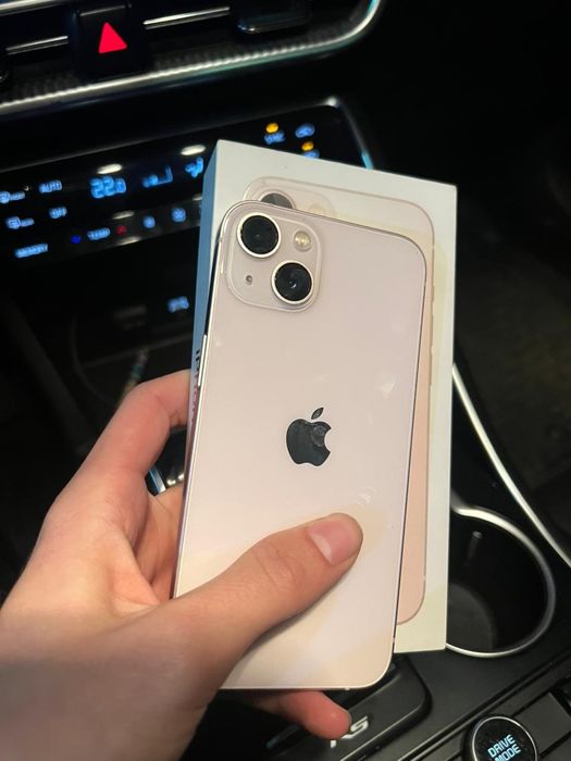 Срочно продам айфон 13 256 гб с полным комплектам