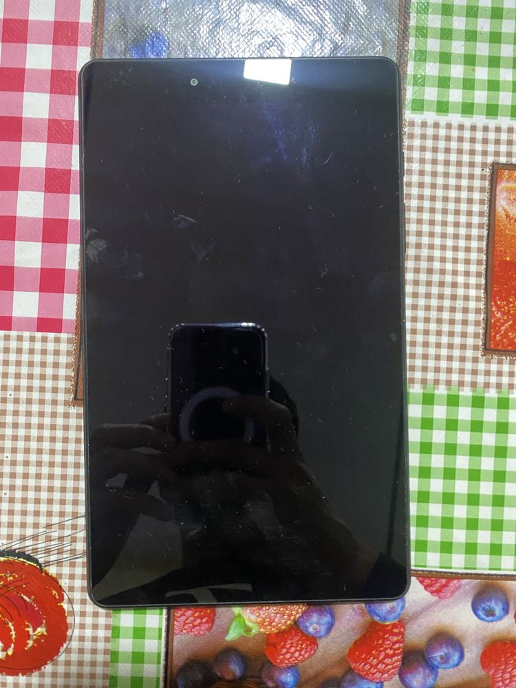 Samsung tab A ideal holatda