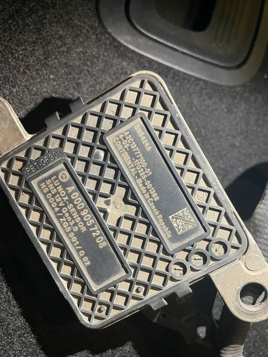 Senzor Nox adblue,rulmenti roata,suport,capac bara,Mercedes E w213