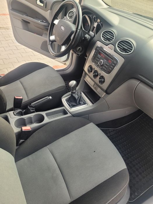 Ford Focus 1.6tdci 2010 euro5