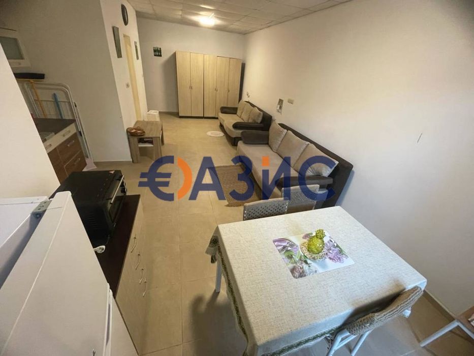 Продава се Едностаен апартамент в к.к. Слънчев бряг - 53 кв.м за 753 €/кв.м - Снимка #2