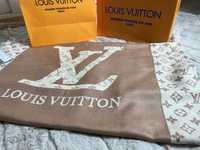 Fular/Eșarfă Louis Vuitton/Hermes/Chanel