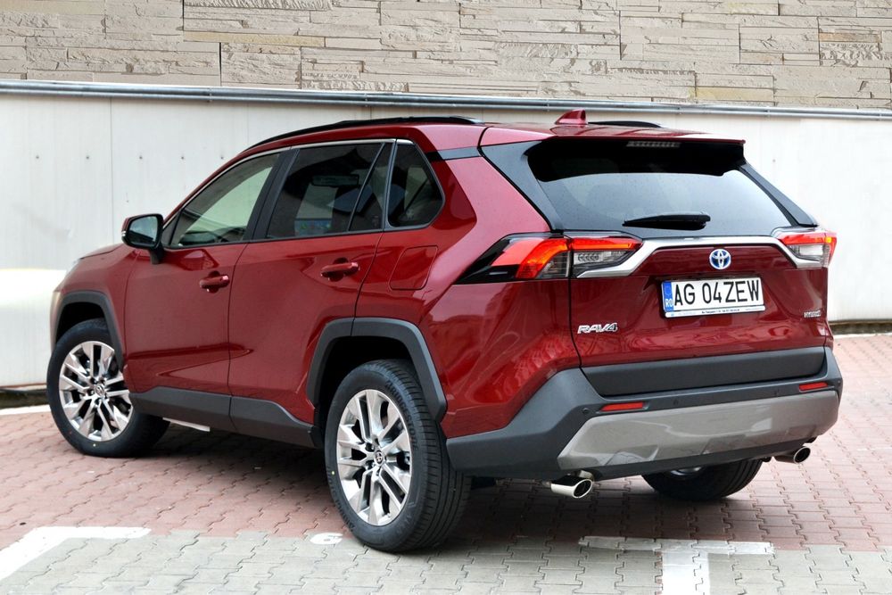 Toyota rav 4  luxury premium  90km noua