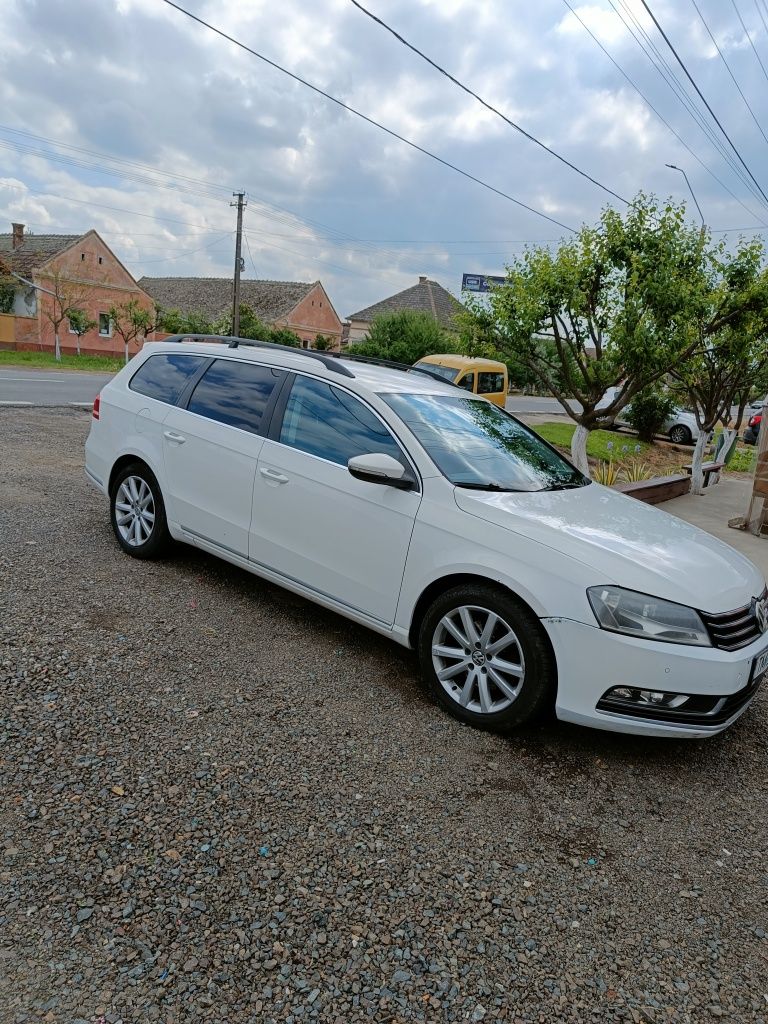 VW PASSAT bluemotion  B7