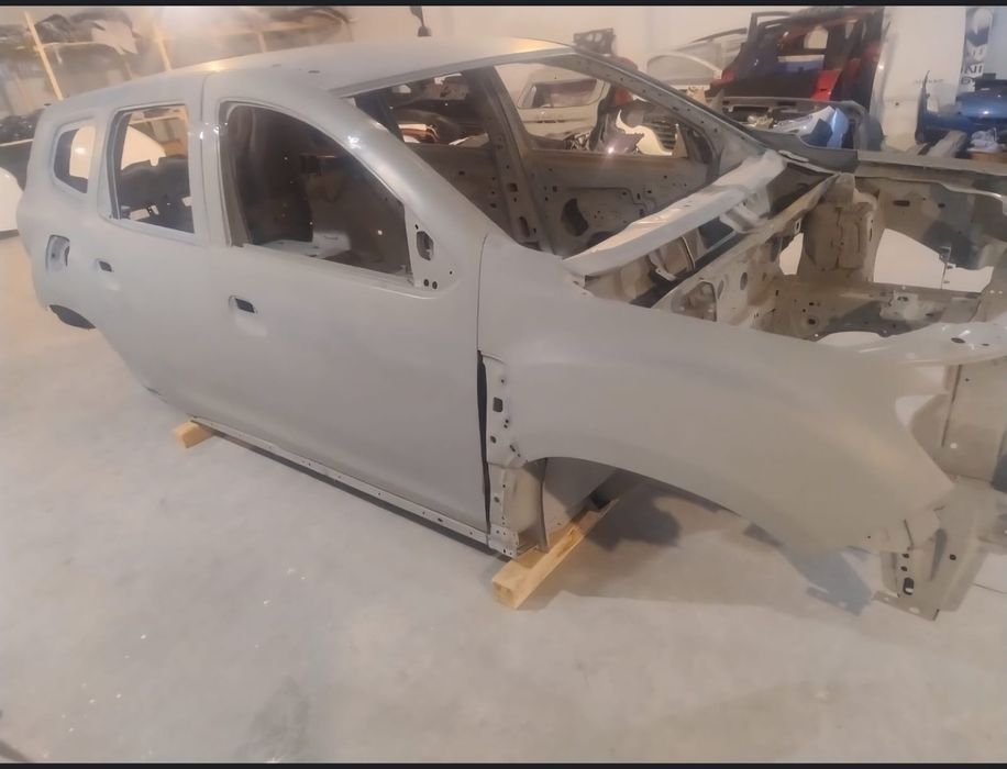 Caroserie Dacia Duster 2