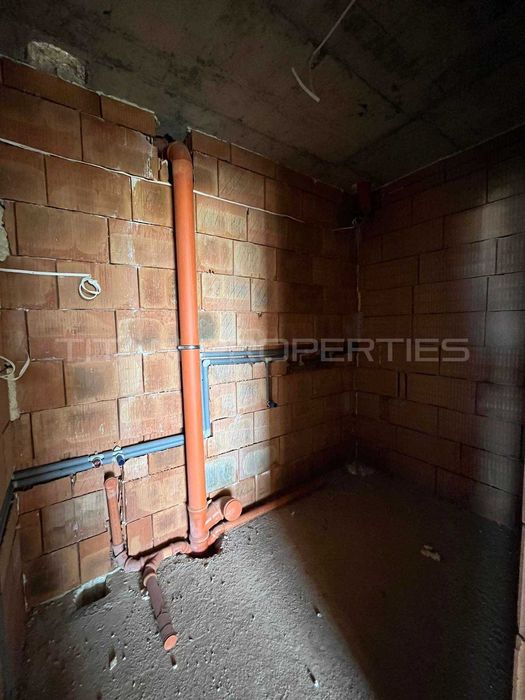 Продава се Тристаен апартамент в Пловдив, Христо Смирненски - 141 кв.м за 1200 €/кв.м - Снимка #6