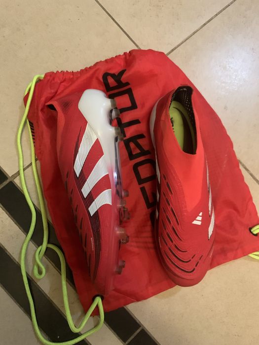 Ghete fotbal predator  43