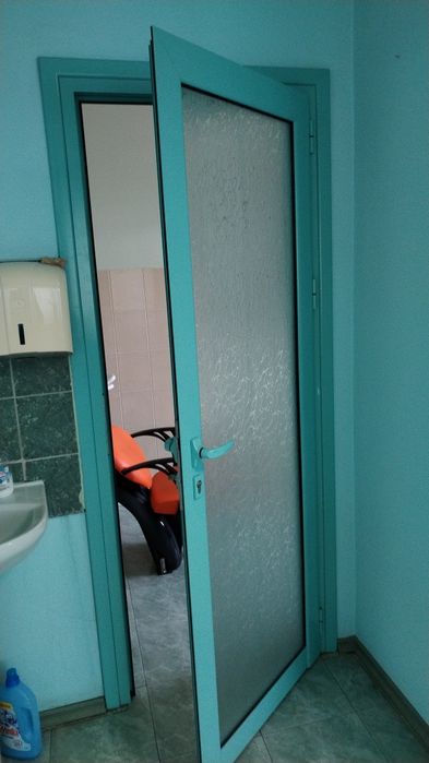 Помещение под наем за фризьор