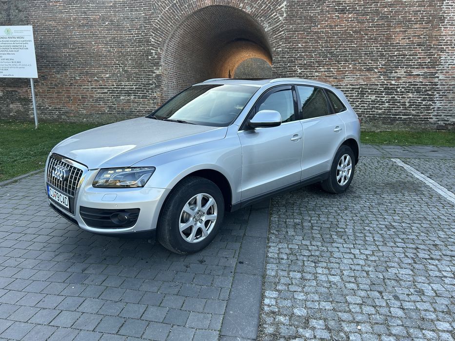 Audi Q5 an 2010 ..3.0doesel sline