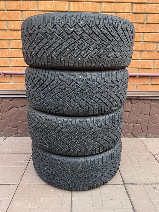 Шины зима липучка 235/45 R18