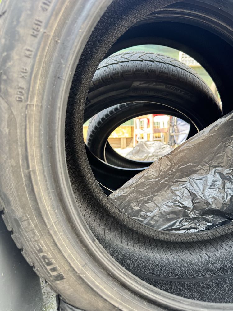 Зимни Гуми Pirelli 225/45/18