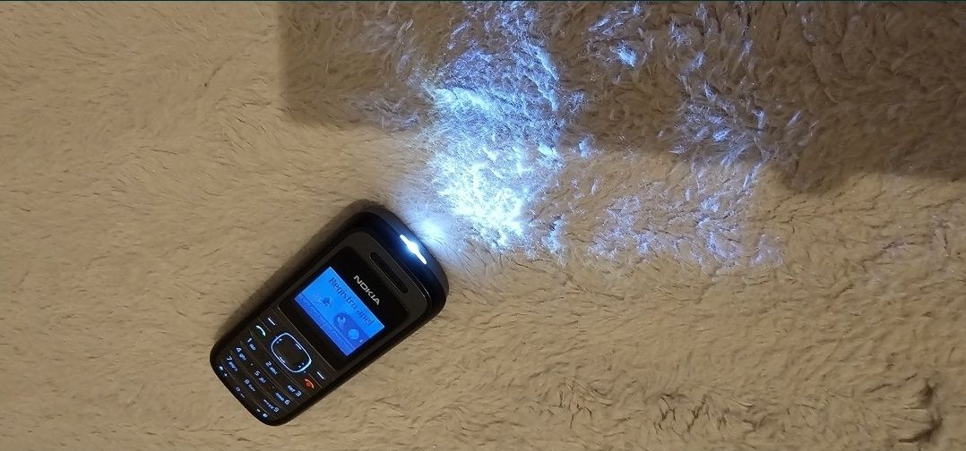 Nokia 1208 stare buna ,meniu în lb Română