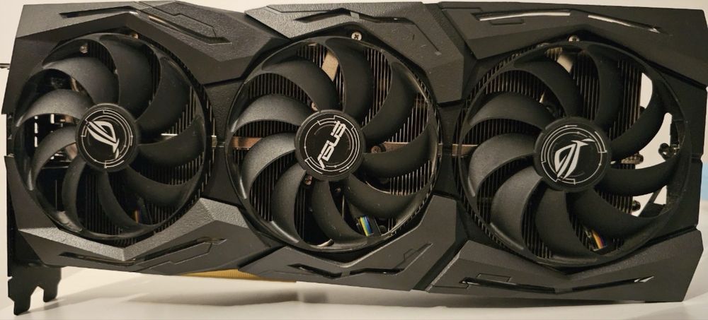 Asus rog strix RTX 2080 8GB
