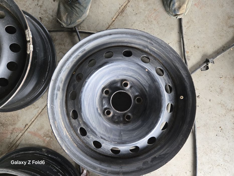 Метални джанти за мицубиши,ситроен,пежо 16 чола